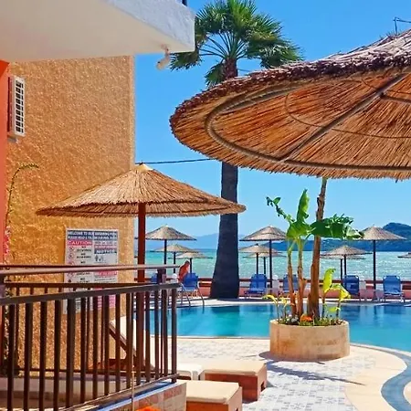 Апартаменты Maria'S Beach Hotel